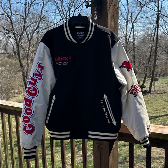 Chucky Shoe Palace Good Guys Black & Cream Synthetic Leather Varsity Jacket XL - Picture 3 of 10